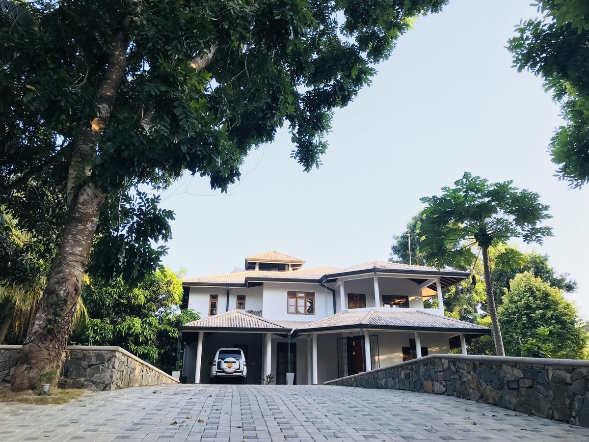 Golden Residence Anuradhapura Eksteriør billede